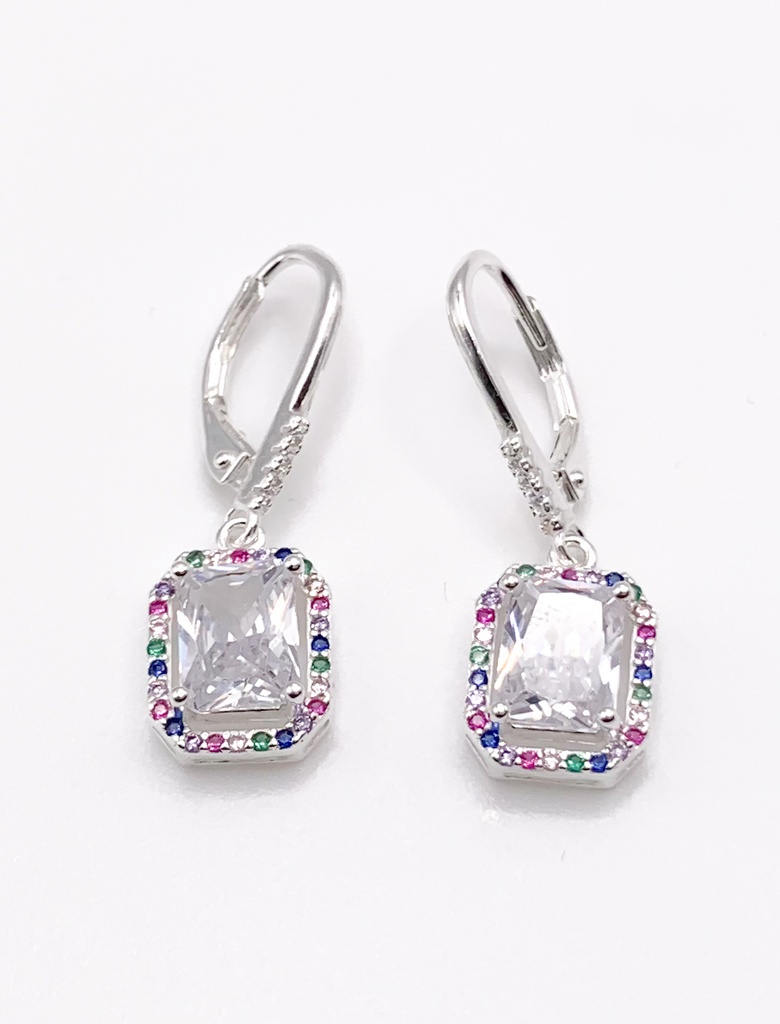 Aretes plata de asa con colgante rectangular blanca y borde de piedras multicolor