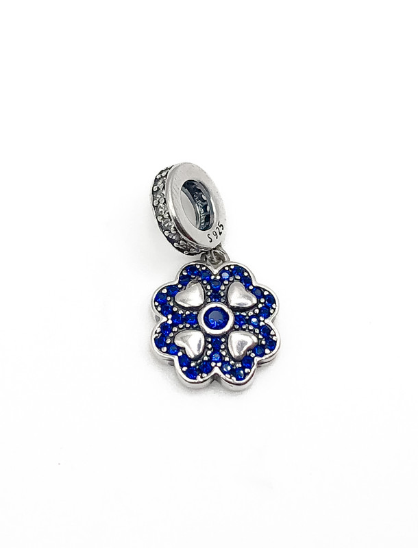 Dijes plata flor corazones azul