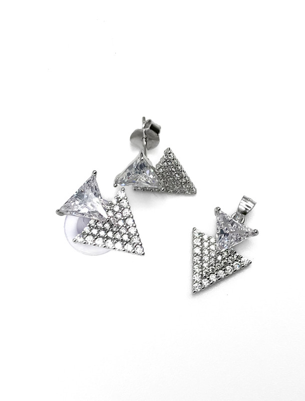 Juegos plata triangulo piedra blanca a presion