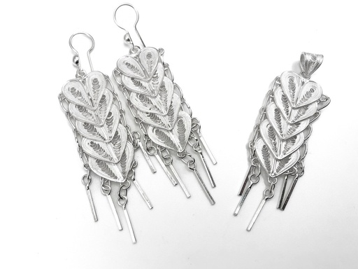 [S0151] Juegos plata filigrana corazones flecos con aza